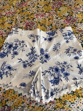 torrid White High-Waist Shorts with Blue Floral Print
